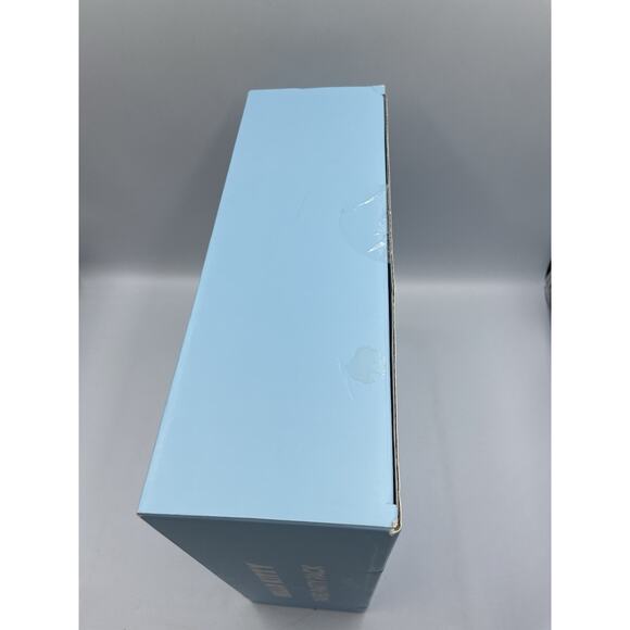 Hello Kitty Paper Tableware Party Set 16 Lunch & 16 Dessert Plates, 40 Napkins - Picture 9 of 11